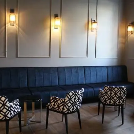 Mrs Banks Hotel-2